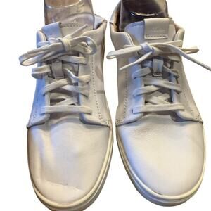 Olukai Women’s Size 9 Classic White Leather Lace-Up Sneakers